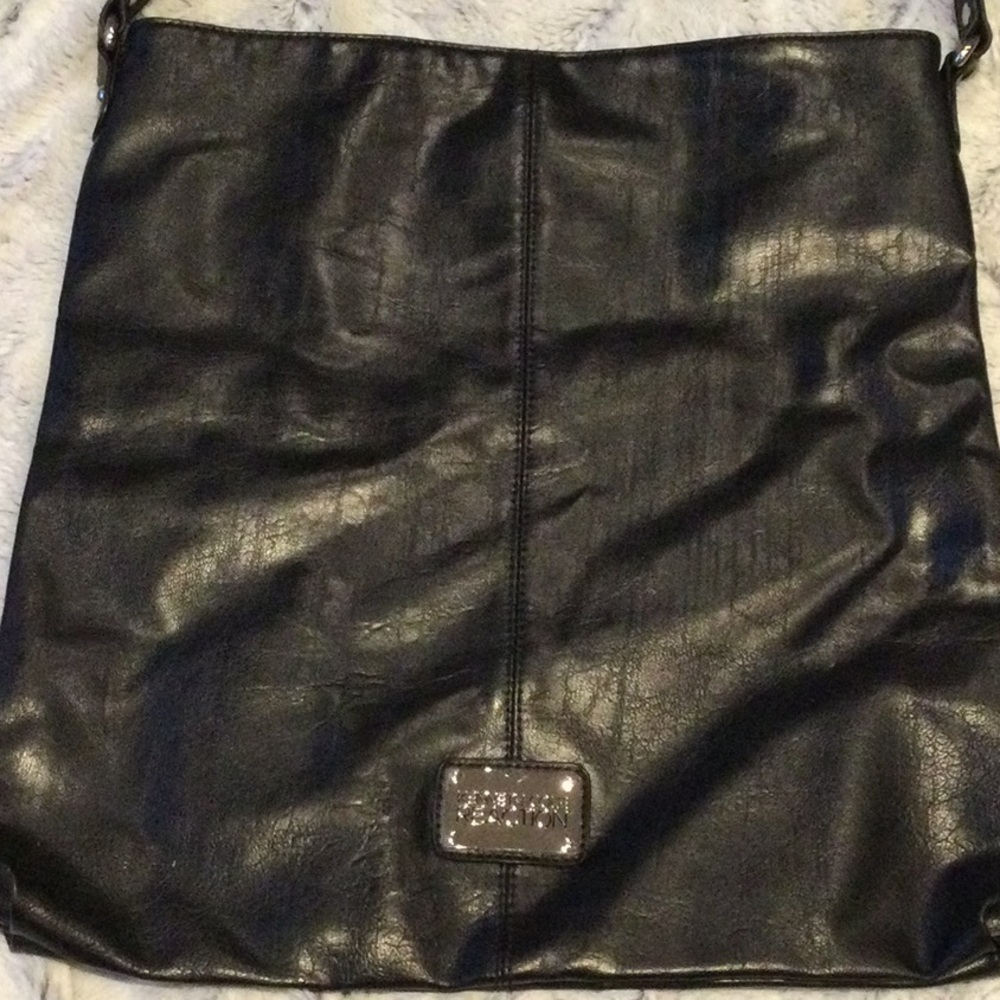 Kenneth Cole reaction Black shoulder bag